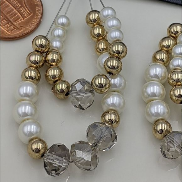 ✨3 for 25✨Studio Select Crystal Pearl Earring NWT - Picture 4 of 7